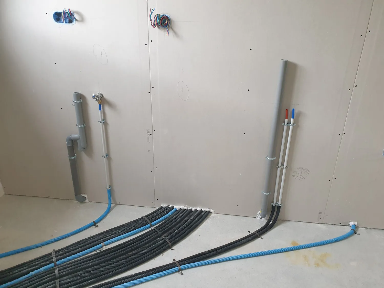 electricien bains sur oust